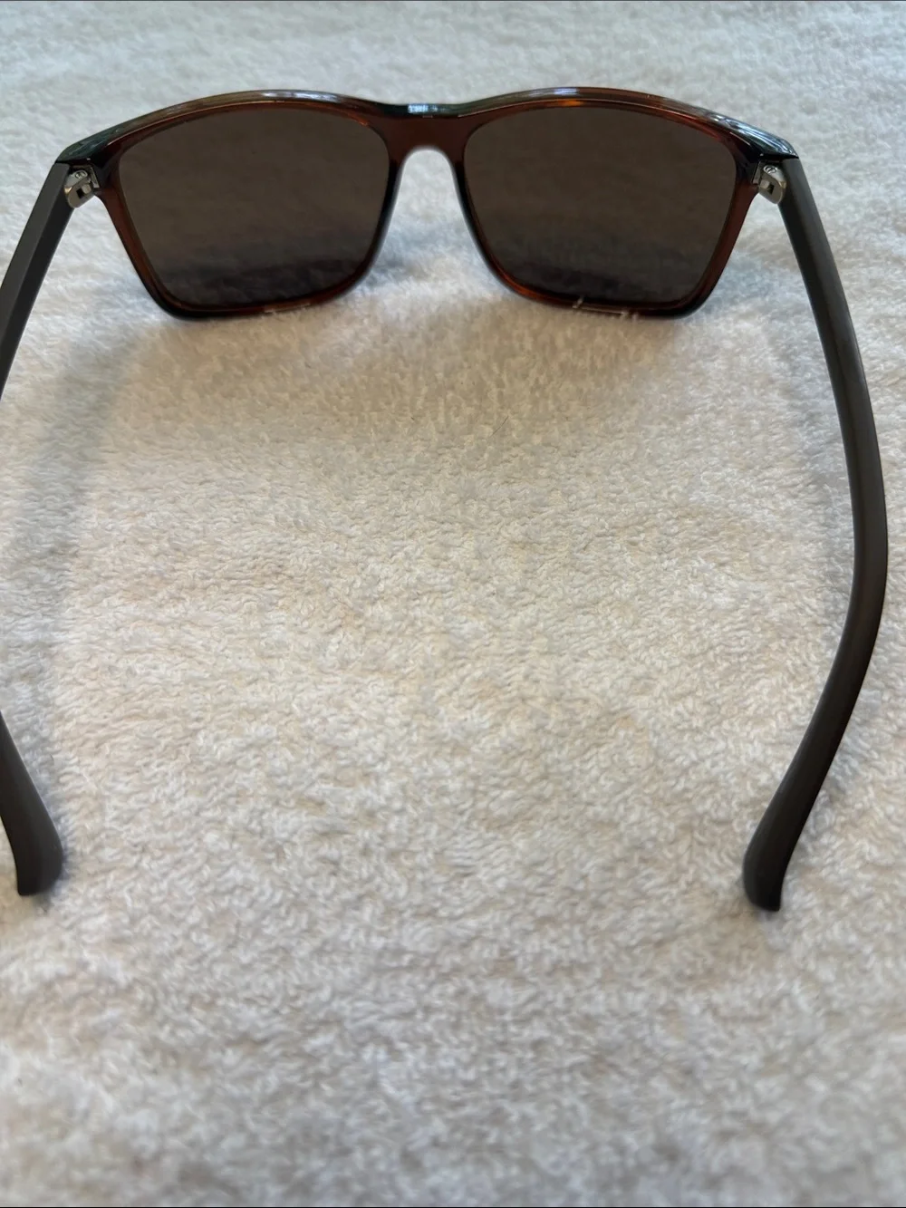 NWT Calvin Klein CK19568S  Crystal Brown Sunglasses with Case